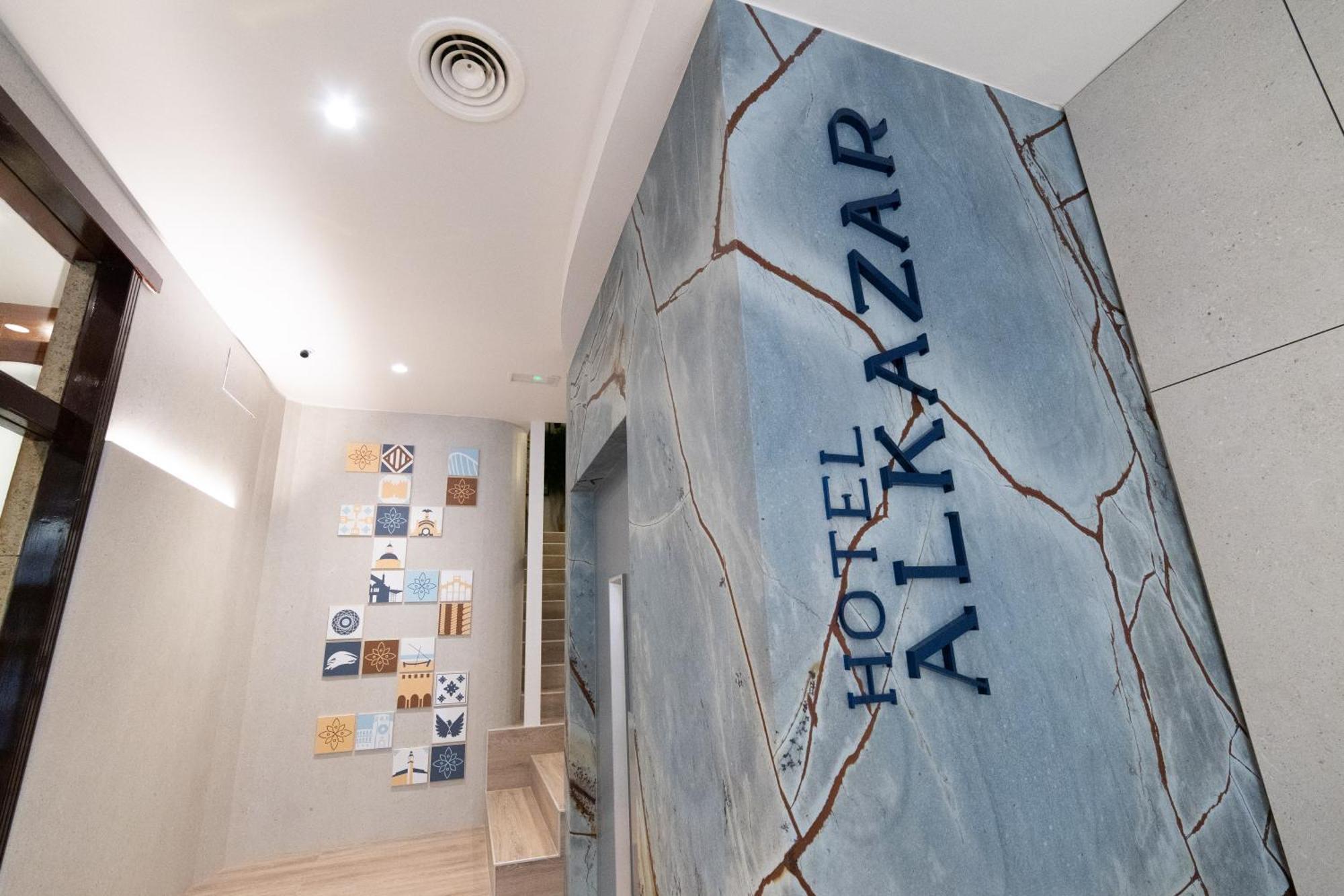 Hotel Alkazar Valensiya Dış mekan fotoğraf