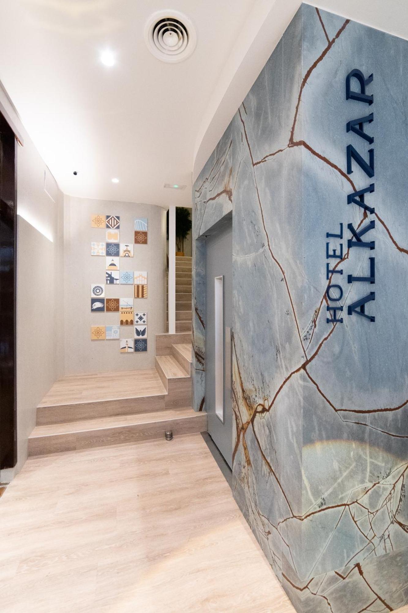 Hotel Alkazar Valensiya Dış mekan fotoğraf