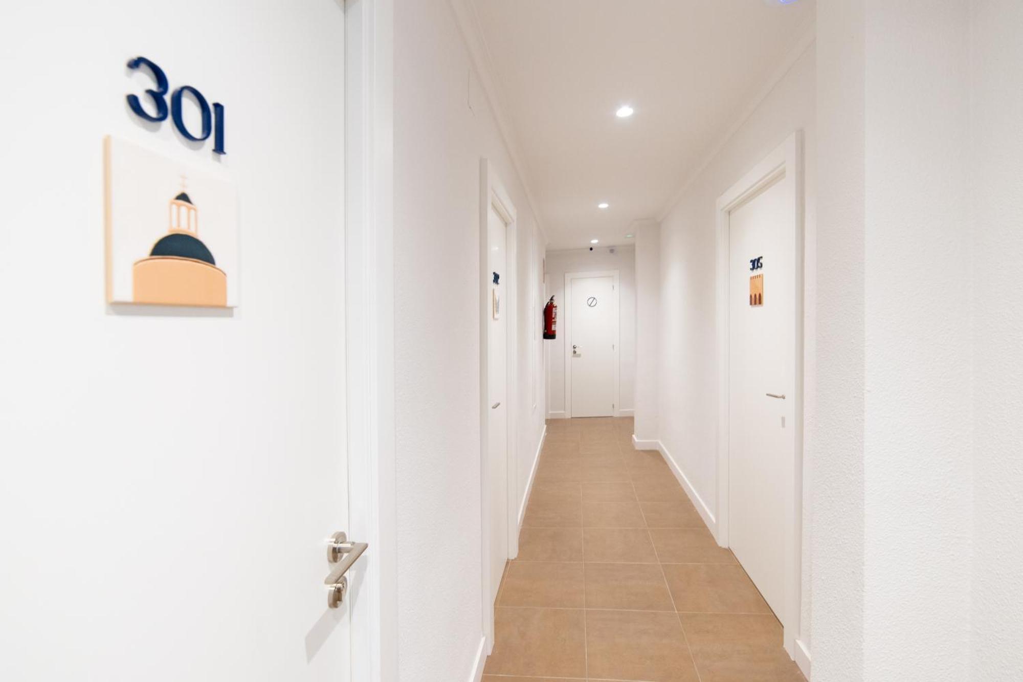 Hotel Alkazar Valensiya Dış mekan fotoğraf