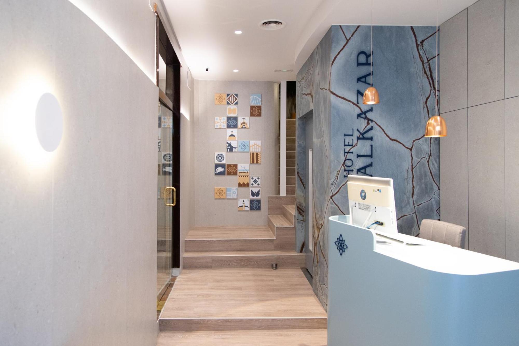 Hotel Alkazar Valensiya Dış mekan fotoğraf